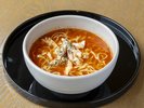 【夜鳴きそば】トマトラーメン