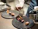 【ご夕食】料理ができあがるライブ感を楽しむ