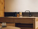【スタンダードルーム 三角】道具一式が揃い、淹れたてコーヒーをいつでもお楽しみいただけます