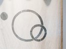 【スタンダードルーム 丸】入り口の暖簾には、部屋名のモチーフとなる丸のマークが描かれています