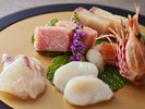 【極み会席】秋(2026年9月〜11月)御造里 鯛 中トロ 牡丹海老 鰤 帆立