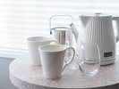 【客室備品】ケトル・アイスペール・グラス・マグカップをご用意しております