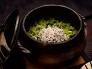 【基本会席】食事 しらす菜ご飯※写真はイメージです