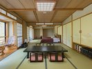 別館『四季別館「四季」(ツインベッド)/贅を尽くした本格的な『和』の造り。(客室一例)』