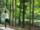 湖郷 -kokyo-朝の凝り固まった体をほぐす朝ヨガ