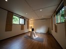 誘 -izanai-瞑想やヨガができるスペースです