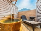 【温泉貸切露天】お天気のいい日は鶴見岳を望む眺望をお楽しみいただけます