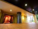 �y�G���g�����X�z�F�l�̂��z����S��肨�҂����Ă���܂�