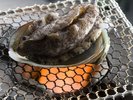 目の前で焼くあわびの踊焼き