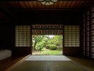 侘び寂びを感じるお部屋