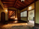 光琳ラウンジ入口