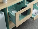 【客室備品】ポットやグラスもご用意しております。ほっと一息してください。
