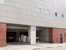 お車でお越しの場合、富山国際会議場駐車場をご利用ください(1泊1,500円)