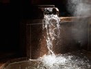 蓼科三室源泉の希少な高温酸性泉と、滝の湯源泉の清らかで肌に優しい湯