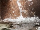 大浴場と露天風呂で、源泉かけ流しの湯を心ゆくまでご堪能いただけます。