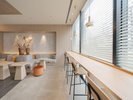 ���H���^the b lounge
