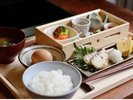 【朝食】土鍋炊き嬉しい卵かけご飯御膳