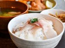 アレンジNO.2 カルパッチョ丼新鮮なカンパチのカルパッチョをごはんにのせて