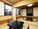 【本客殿/次の間付】襖で仕切れる次の間付タイプの和室 ※一例