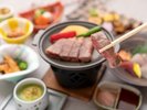 大好評 おおいた和牛ステーキの陶板焼き※現在はおおいた和牛の赤身ステーキご提供しております
