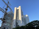 隣接する施設からの外観です