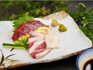 馬刺し