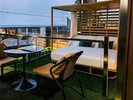客室名:《浜万年青》温泉に入りながら、日の出や美しい夜景をお楽しみいただけます。