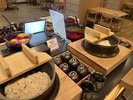 白米と季節の炊き込みご飯コーナー