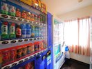 施設設備:自動販売機アルコール類、ソフトドリンクがございます