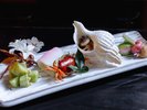 季節の食材を使った料理長自慢の創作会席