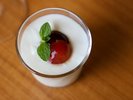 生乳だけで作った濃厚ヨーグルト