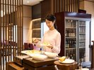 Dining『海つ路』ライブキッチンより、出来立て焼き立ての料理をご堪能いただけます。