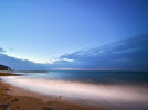 海と砂浜と空