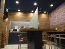 無料軽朝食はロビー横のカフェテリアにてご用意。ささやかではございますが、お気軽にご利用くださいませ