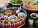 地元食材をふんだんに使用した南信州の朝ごはん(イメージ)