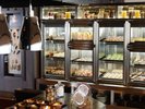 【バイキング】冷たい料理を冷たいままご提供する冷蔵コーナー(イメージ)