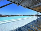 屋上展望プール 夏季のみ営業