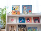 【2Fカフェ】絵本はお部屋にお持ちいただいて、ゆっくりお読みいただけます