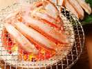 【蟹コース・焼カニ】香りがとてもよく、身が引き締まっています。