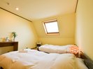 寝室C(2F) 2ベッドのお部屋です。