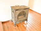 昔の家具置物としてあります