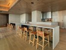 【ラウンジ】<26F>スパご利用のお客様専用の湯上りラウンジ。館内着のままお過ごしいただけます