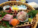 刺身定食(夕食メニュー 一例)