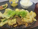 焼肉定食(夕食メニュー 一例)