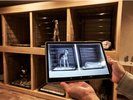 タブレットで愛犬の様子もチェックいただけます。