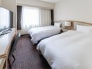 【デラックスツインルーム】(17.2平米)97p幅ベッド2脚