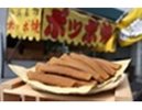 新潟名物のぽっぽ焼きは出店の定番です。