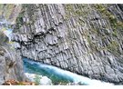黒部峡谷(富山県)、大杉谷(三重県)とともに日本三大峡谷の一つに数えられている「清津峡」