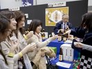新潟酒の陣は、毎年3月に朱鷺メッセにて行われます。