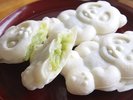 弥彦神社参拝の後は、パンダ焼きが名物です。